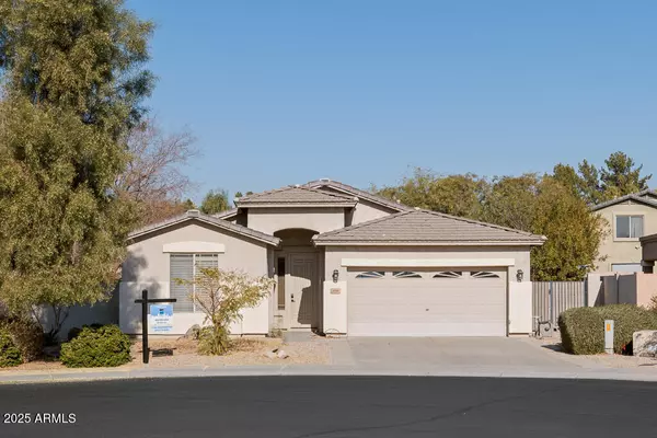 6226 W WIKIEUP Lane, Glendale, AZ 85308