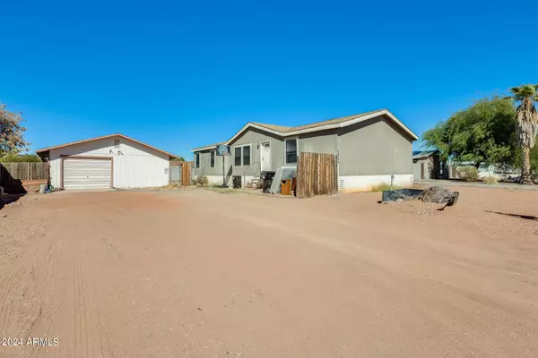 3840 W ABRAHAM Lane, Glendale, AZ 85308