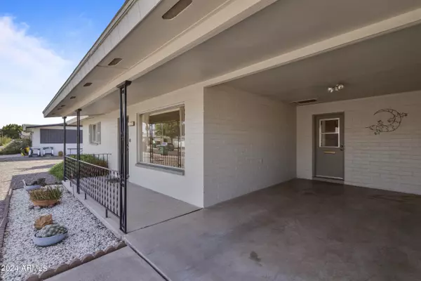 Mesa, AZ 85205,5611 E DALLAS Street