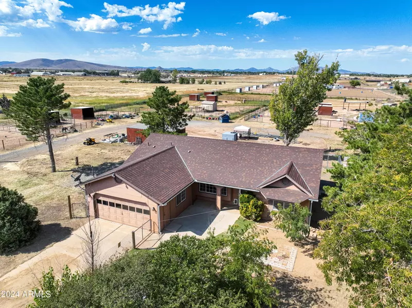 7680 N Coyote Springs Road, Prescott Valley, AZ 86315