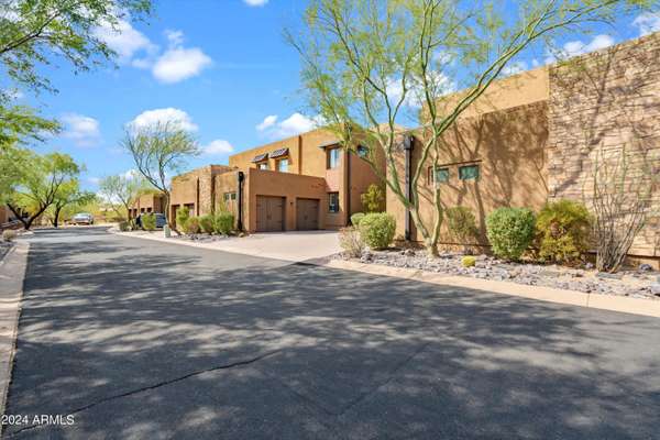 Cave Creek, AZ 85331,36600 N CAVE CREEK Road #B20