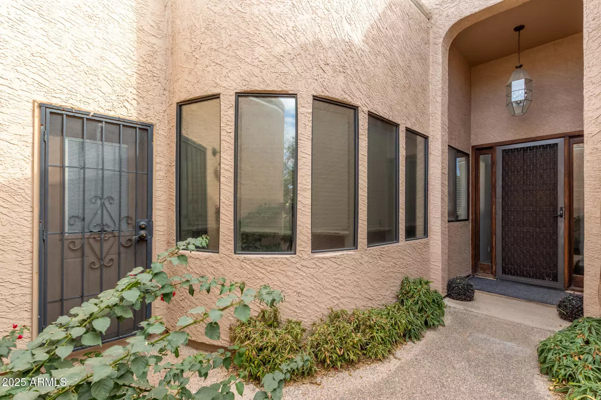 Scottsdale, AZ 85251,8100 E CAMELBACK Road #67