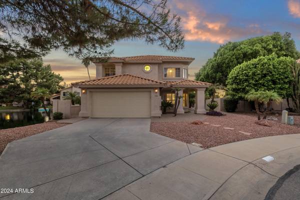 1526 S VILLAS Court, Chandler, AZ 85286