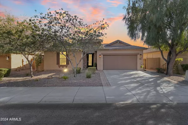 Gilbert, AZ 85297,1463 E WARBLER Road