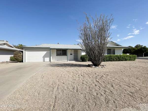 11611 N Thunderbird Road, Sun City, AZ 85351