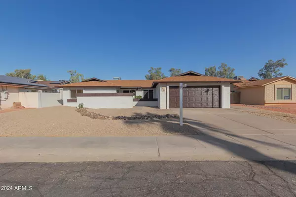 7631 S KENWOOD Lane, Tempe, AZ 85284