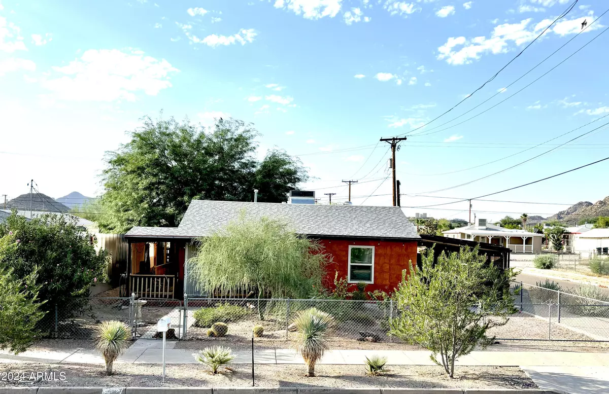 Ajo, AZ 85321,241 W 3RD Avenue