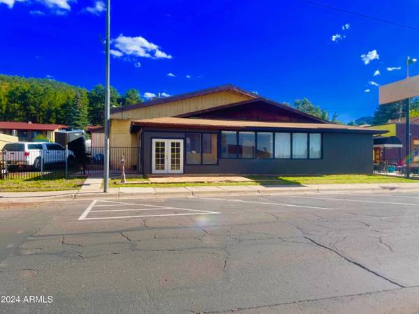 518 E Rte 66 Route, Williams, AZ 86046