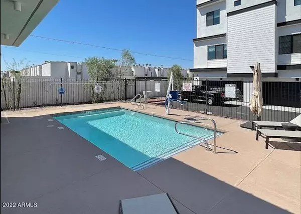 Phoenix, AZ 85018,3215 E Flower Street #9