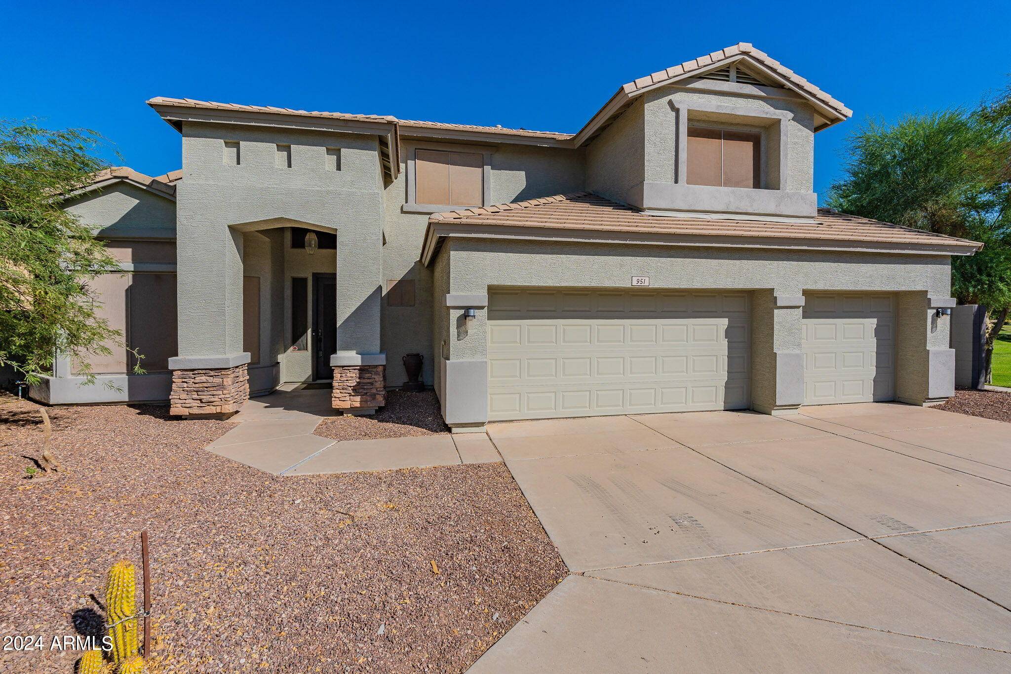 951 N 165TH Avenue, Goodyear, AZ 85338