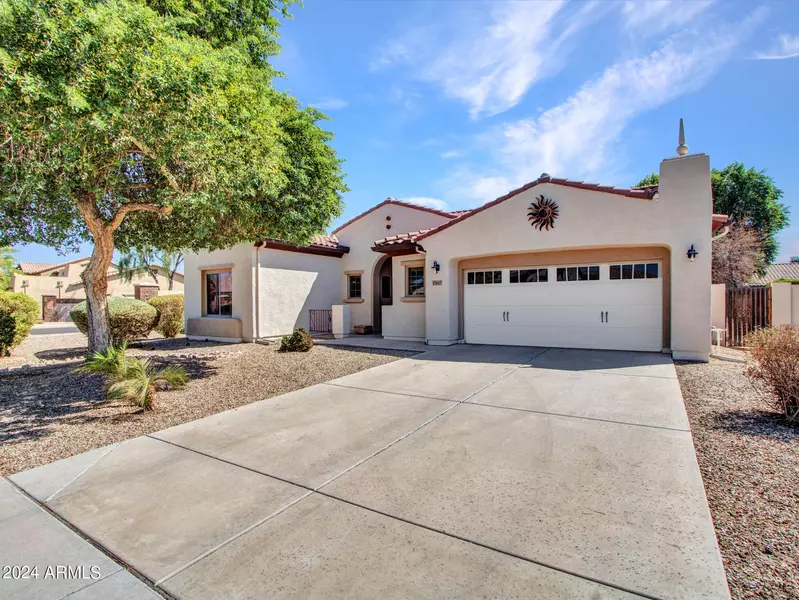 15617 W CAMPBELL Avenue, Goodyear, AZ 85395