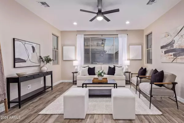 17832 W SAPIUM Way, Goodyear, AZ 85338