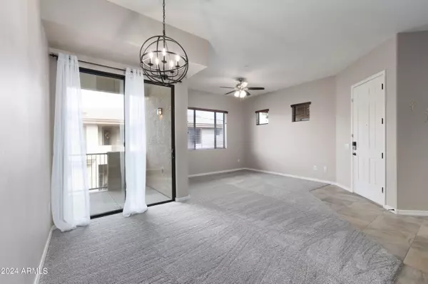 Chandler, AZ 85286,3330 S GILBERT Road #2010