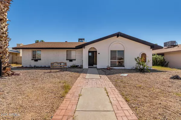 3841 W Cholla Street, Phoenix, AZ 85029