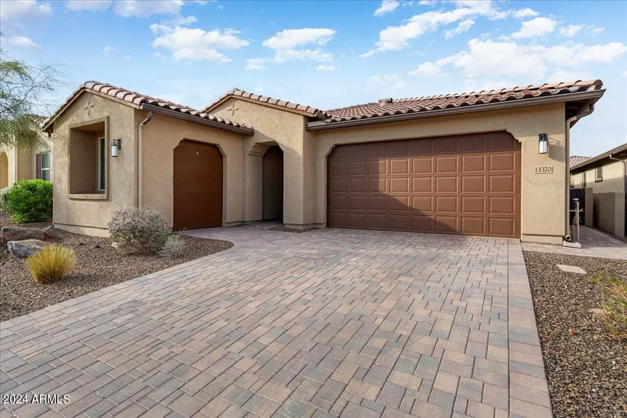 13370 W DOMINO Drive, Peoria, AZ 85383