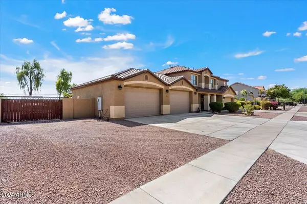 Phoenix, AZ 85083,3205 W SILVER SAGE Lane