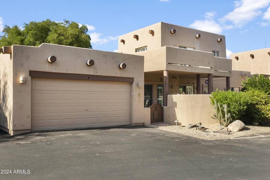 38065 N CAVE CREEK Road #4, Cave Creek, AZ 85331