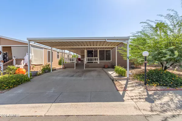 2233 E BEHREND Drive #80, Phoenix, AZ 85024