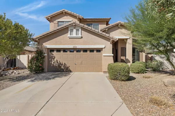 4454 E SUNDANCE Court, Gilbert, AZ 85297