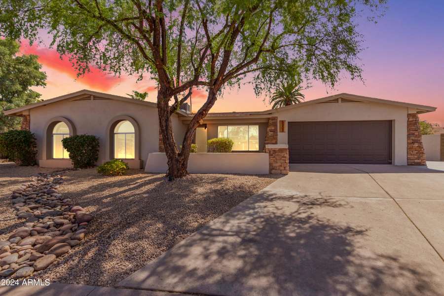 5307 W GOLDEN Lane, Glendale, AZ 85302