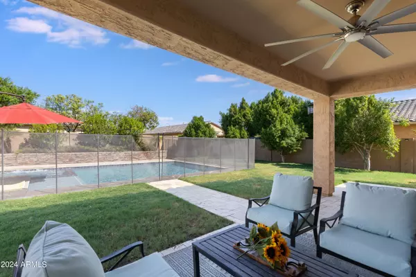 Peoria, AZ 85383,9944 W SPUR Drive