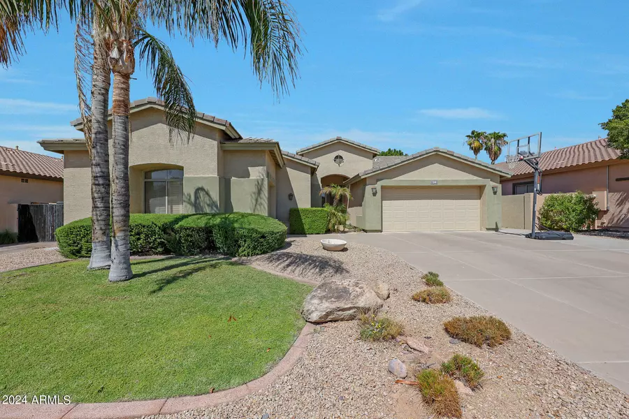 1240 E KRAMER Circle, Mesa, AZ 85203