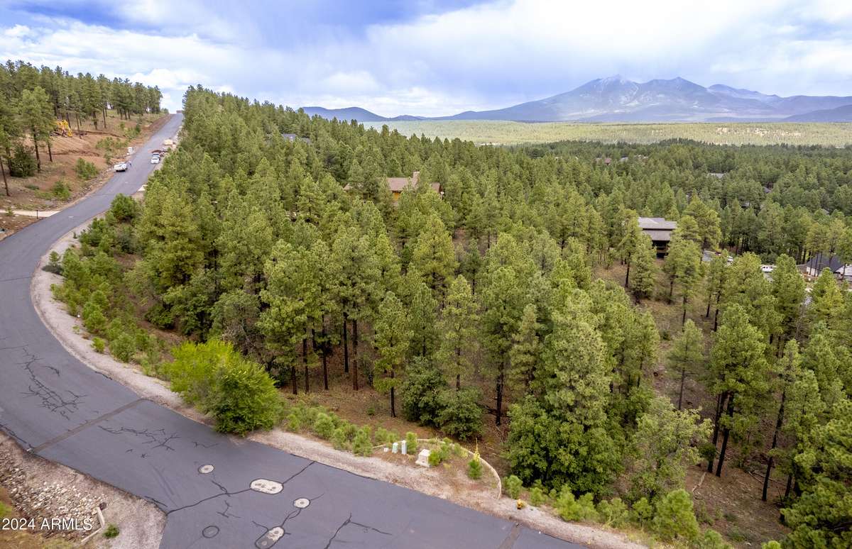 Flagstaff, AZ 86005,4540 S Flagstaff Ranch Road #140