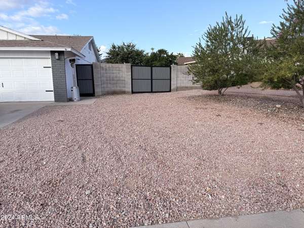 Phoenix, AZ 85044,10020 S 46TH Way