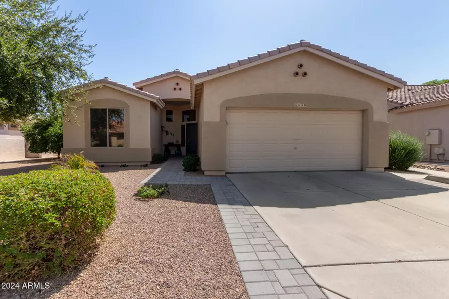 4439 E STRAWBERRY Drive, Gilbert, AZ 85298