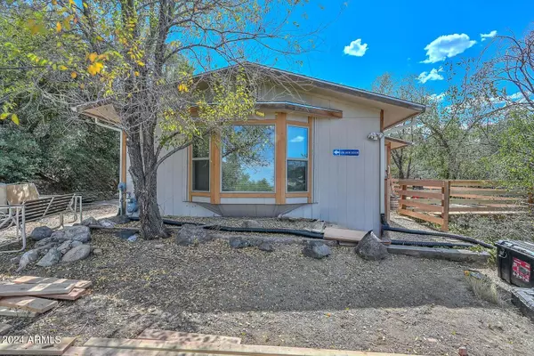 401 VALLEY Place, Prescott, AZ 86301