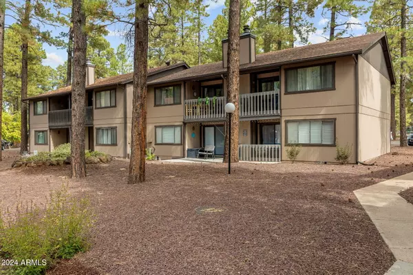 Pinetop, AZ 85935,4389 FAIRWAY Drive #9