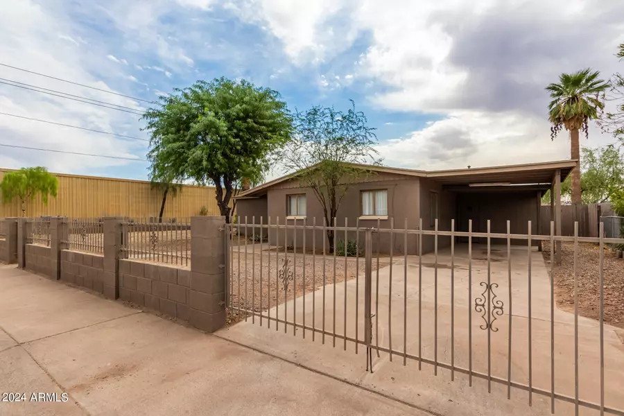 1951 E MONTE VISTA Road, Phoenix, AZ 85006