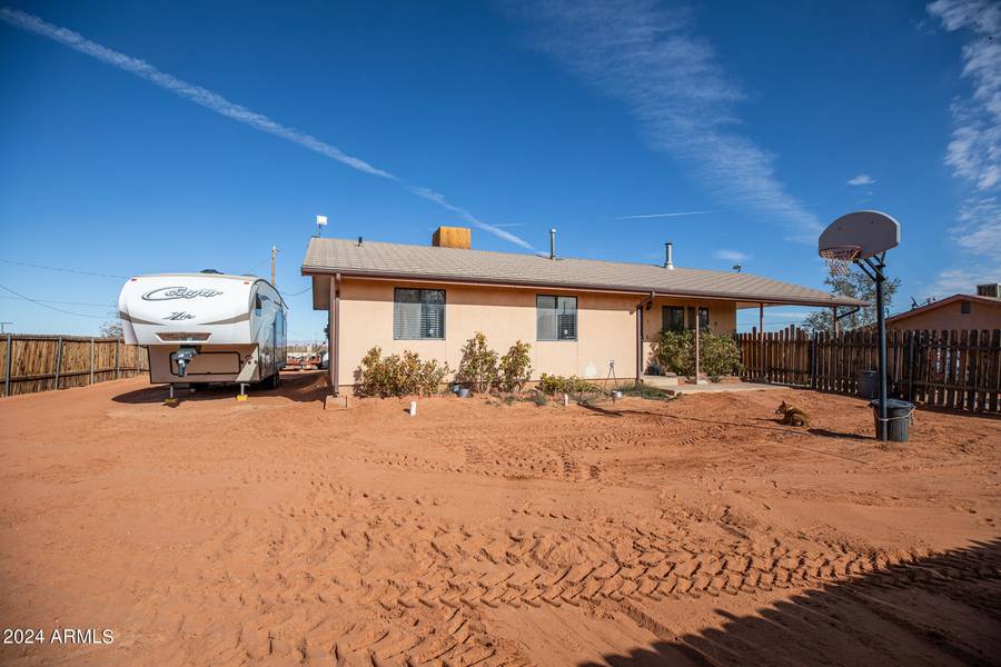 9 Cliff View Loop, Page, AZ 86040