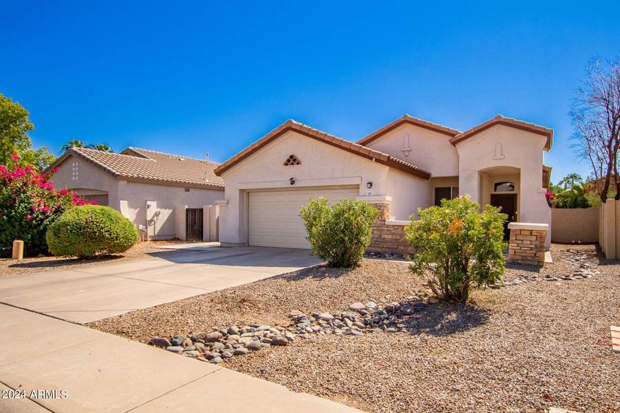 1150 S KAREN Lane, Gilbert, AZ 85296