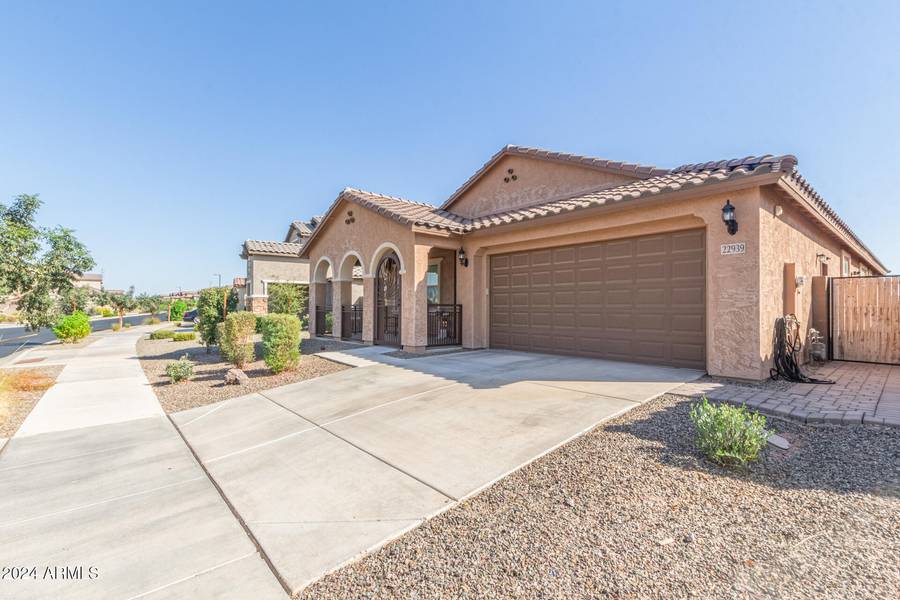 22939 E PUMMELOS Road, Queen Creek, AZ 85142