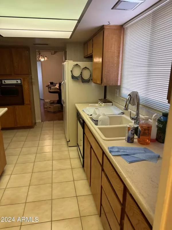 Glendale, AZ 85301,4634 W CLAREMONT Street