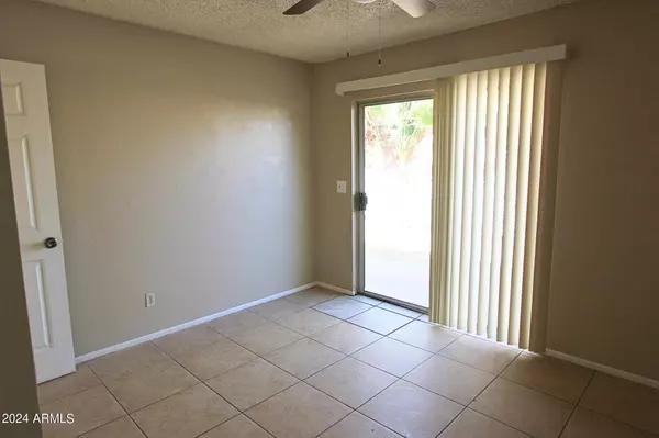 Mesa, AZ 85204,452 E 9TH Avenue #1