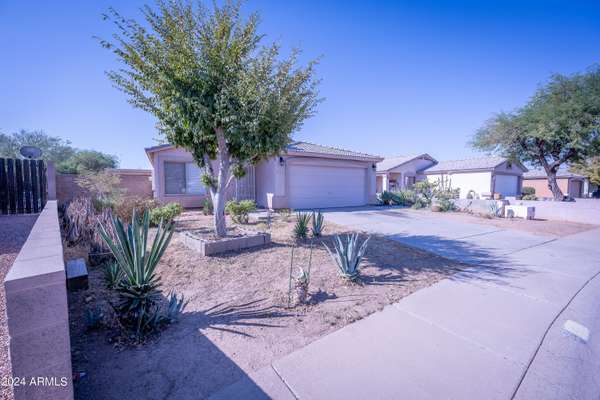 Glendale, AZ 85303,7557 W COLTER Street