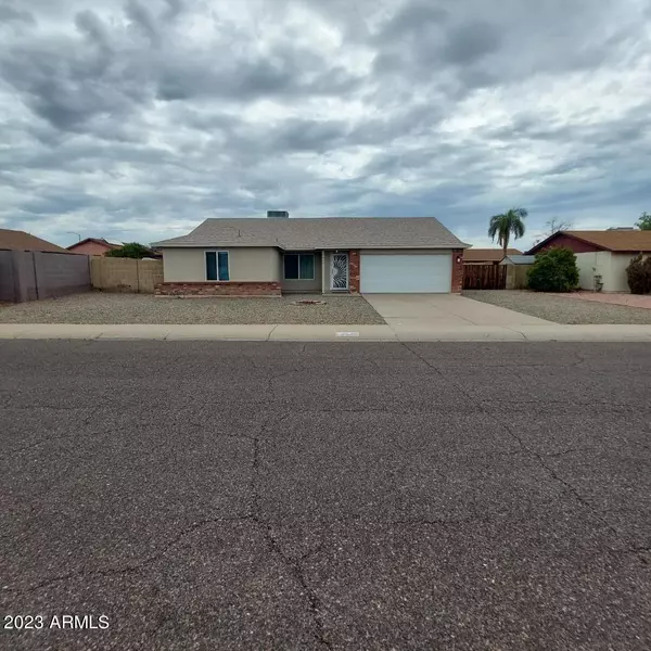 17649 N 42ND Lane, Glendale, AZ 85308