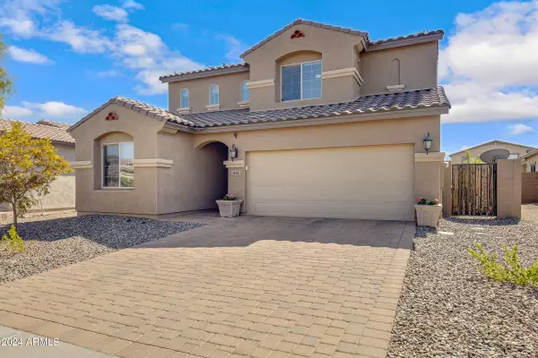 San Tan Valley, AZ 85143,811 E GOLD DUST Way