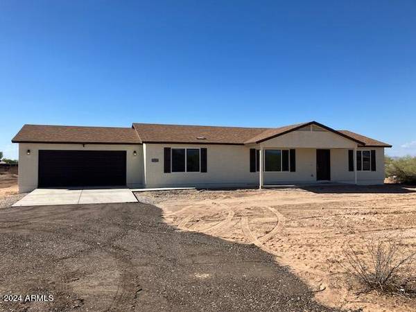 31918 N 221st Drive, Wittmann, AZ 85361