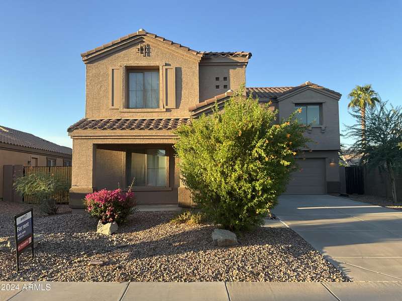 17582 W WATSON Lane, Surprise, AZ 85388