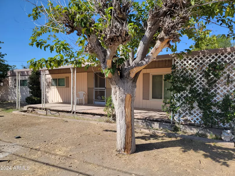 5490 E LANCASTER Street, Globe, AZ 85501