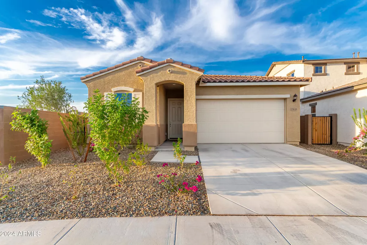 Peoria, AZ 85383,13618 W SHIFTING SANDS Drive