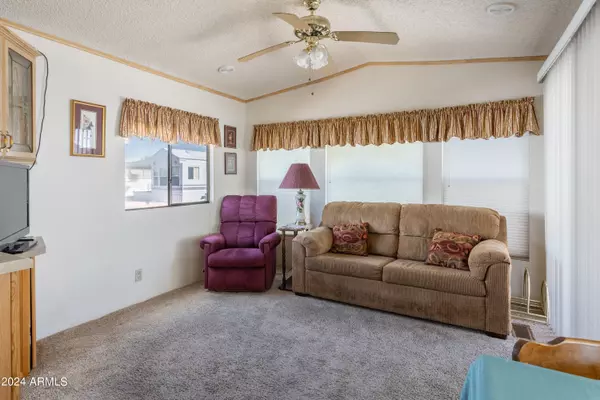 Mesa, AZ 85208,7750 E BROADWAY Road #277