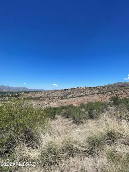 298 CALLE CAPPELA -- #18, Rio Rico, AZ 85648