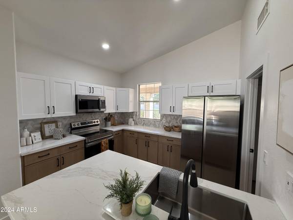 Chandler, AZ 85225,1408 E BINNER Drive