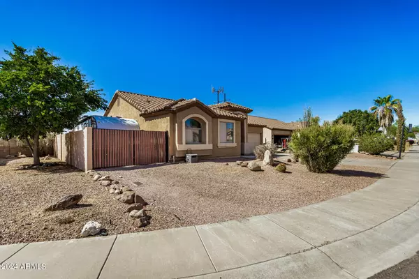 Gold Canyon, AZ 85118,8873 E RAINIER Drive