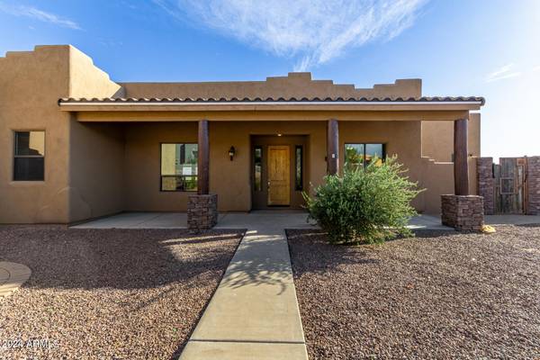 New River, AZ 85087,48012 N 16TH Lane