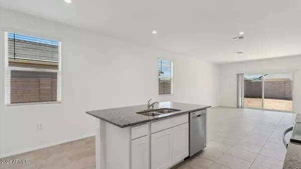 Maricopa, AZ 85138,35763 W SAN ILDEFANSO Avenue